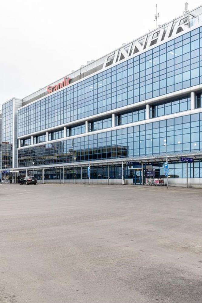 Scandic Helsinki Airport Hotel Вантаа Екстериор снимка